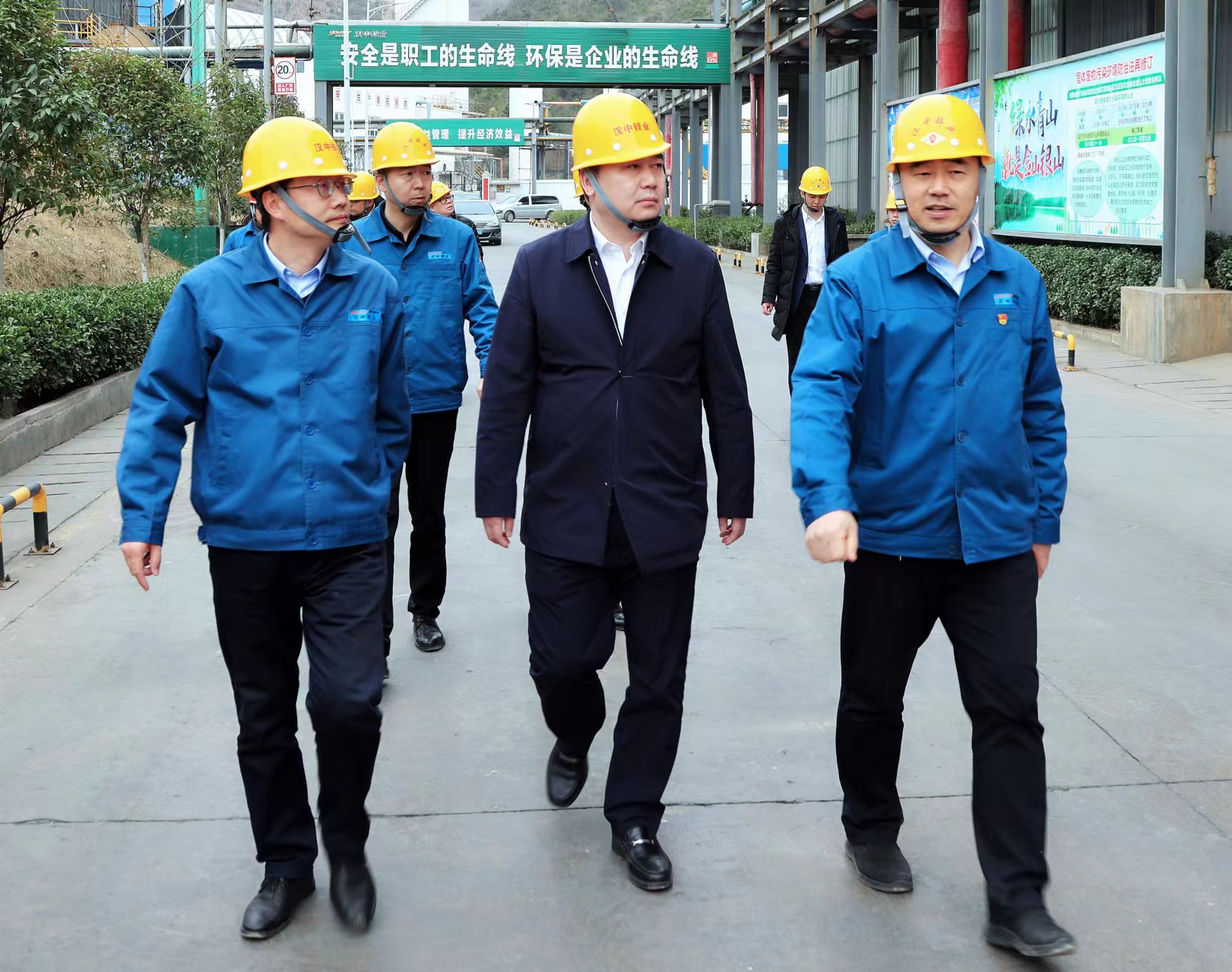 1709876440359034.jpg 017.jpg